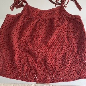 Burgundy Eyelet Cotton Top by Gap Size Small‎